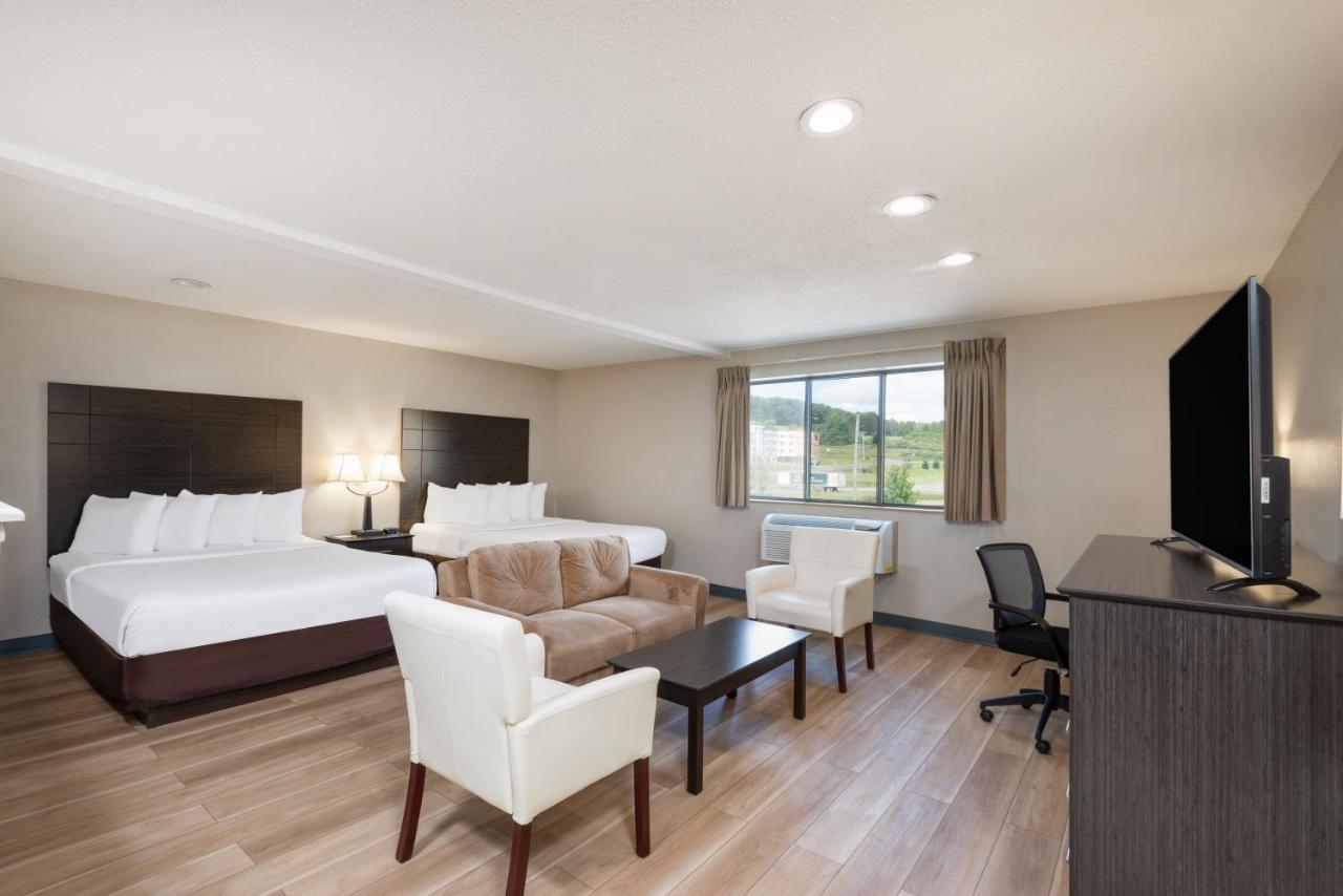 Days Inn By Wyndham Somerset Pa I-70 I-76 Exteriör bild