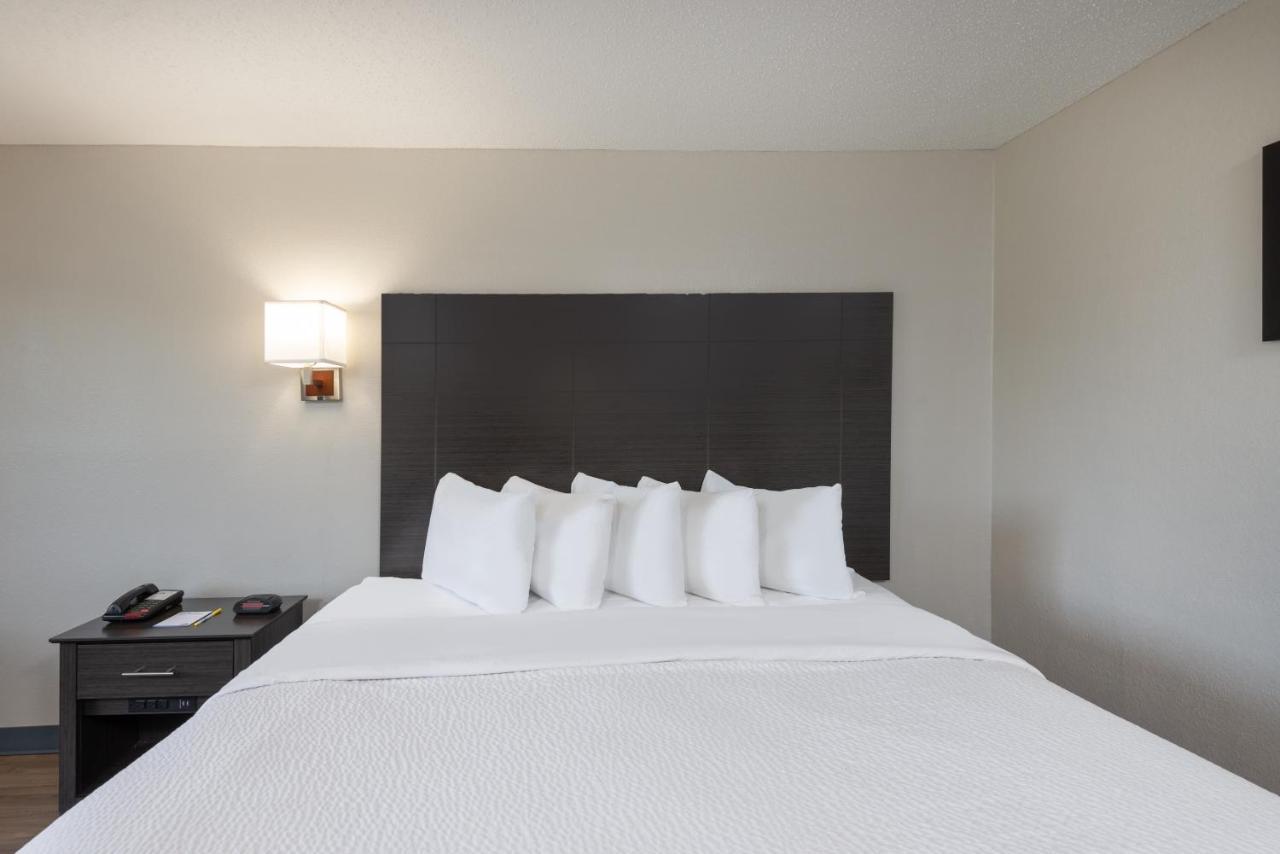 Days Inn By Wyndham Somerset Pa I-70 I-76 Exteriör bild